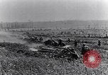 Standbild britische Soldaten Frankreich, 1917, aus Sekunde 27 historischem Filmmaterial Videoclip 65675028103
