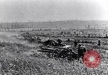 Standbild britische Soldaten Frankreich, 1917, aus Sekunde 28 historischem Filmmaterial Videoclip 65675028103