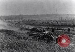 Standbild britische Soldaten Frankreich, 1917, aus Sekunde 32 historischem Filmmaterial Videoclip 65675028103