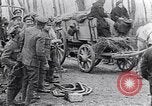 Standbild britische Soldaten Frankreich, 1917, aus Sekunde 43 historischem Filmmaterial Videoclip 65675028103