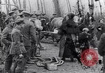 Standbild britische Soldaten Frankreich, 1917, aus Sekunde 50 historischem Filmmaterial Videoclip 65675028103