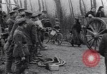 Standbild britische Soldaten Frankreich, 1917, aus Sekunde 55 historischem Filmmaterial Videoclip 65675028103