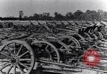 Standbild Deutsche Artillerie von den kanadischen Streitkräften gefangen genommen Western Front europäischen Theater, 1917, aus Sekunde 9 historischem Filmmaterial Videoclip 65675028105