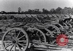 Standbild Deutsche Artillerie von den kanadischen Streitkräften gefangen genommen Western Front europäischen Theater, 1917, aus Sekunde 10 historischem Filmmaterial Videoclip 65675028105