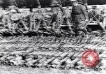 Standbild Deutsche Artillerie von den kanadischen Streitkräften gefangen genommen Western Front europäischen Theater, 1917, aus Sekunde 44 historischem Filmmaterial Videoclip 65675028105