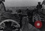 Standbild britische Soldaten Palästina Wüste, 1917, aus Sekunde 40 historischem Filmmaterial Videoclip 65675028109