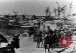 Image des ambulances de la Croix-Rouge l'Europe, 1918, de la seconde 20 séquences d'archives historiques vidéo 65675028115