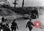 Image des ambulances de la Croix-Rouge l'Europe, 1918, de la seconde 47 séquences d'archives historiques vidéo 65675028115