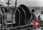 Image des ambulances de la Croix-Rouge l'Europe, 1918, de la seconde 53 séquences d'archives historiques vidéo 65675028115