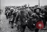Image troupes britanniques et australiens France, 1916, de la seconde 12 séquences d'archives historiques vidéo 65675028120