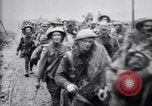 Image troupes britanniques et australiens France, 1916, de la seconde 14 séquences d'archives historiques vidéo 65675028120