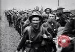 Image troupes britanniques et australiens France, 1916, de la seconde 19 séquences d'archives historiques vidéo 65675028120