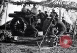 Standbild britischen bombardieren deutsche Leitung mit 8 Zoll Haubitzen Frankreich, 1916, aus Sekunde 38 historischem Filmmaterial Videoclip 65675028121