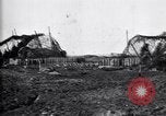 Standbild britischen bombardieren deutsche Leitung mit 8 Zoll Haubitzen Frankreich, 1916, aus Sekunde 47 historischem Filmmaterial Videoclip 65675028121