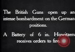 Standbild British gun Batterien in der Schlacht der Ancre Frankreich, 1916, aus Sekunde 9 historischem Filmmaterial Videoclip 65675028123
