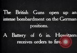 Standbild British gun Batterien in der Schlacht der Ancre Frankreich, 1916, aus Sekunde 10 historischem Filmmaterial Videoclip 65675028123