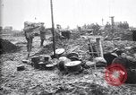 Standbild British gun Batterien in der Schlacht der Ancre Frankreich, 1916, aus Sekunde 15 historischem Filmmaterial Videoclip 65675028123