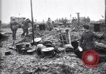 Standbild British gun Batterien in der Schlacht der Ancre Frankreich, 1916, aus Sekunde 16 historischem Filmmaterial Videoclip 65675028123