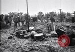 Standbild British gun Batterien in der Schlacht der Ancre Frankreich, 1916, aus Sekunde 27 historischem Filmmaterial Videoclip 65675028123