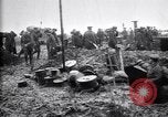 Standbild British gun Batterien in der Schlacht der Ancre Frankreich, 1916, aus Sekunde 28 historischem Filmmaterial Videoclip 65675028123