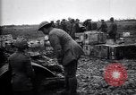 Standbild British gun Batterien in der Schlacht der Ancre Frankreich, 1916, aus Sekunde 50 historischem Filmmaterial Videoclip 65675028123