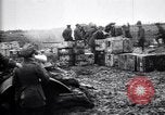 Standbild British gun Batterien in der Schlacht der Ancre Frankreich, 1916, aus Sekunde 53 historischem Filmmaterial Videoclip 65675028123