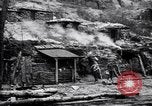 Standbild British 5th Army Truppen in der Schlacht der Ancre Frankreich, 1916, aus Sekunde 12 historischem Filmmaterial Videoclip 65675028124
