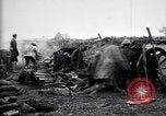 Standbild britischen Artilleristen feuern 8-Zoll howitzer Frankreich, 1916, aus Sekunde 47 historischem Filmmaterial Videoclip 65675028126
