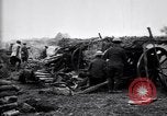 Standbild britischen Artilleristen feuern 8-Zoll howitzer Frankreich, 1916, aus Sekunde 58 historischem Filmmaterial Videoclip 65675028126