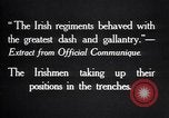 Standbild Irish Regiment Truppen in der Schlacht der Ancre Frankreich, 1916, aus Sekunde 6 historischem Filmmaterial Videoclip 65675028128