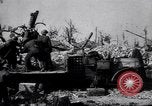 Standbild die britischen LKW-montierte antiaircraft guns Frankreich, 1916, aus Sekunde 14 historischem Filmmaterial Videoclip 65675028132