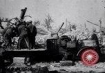 Standbild die britischen LKW-montierte antiaircraft guns Frankreich, 1916, aus Sekunde 19 historischem Filmmaterial Videoclip 65675028132