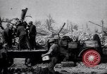 Standbild die britischen LKW-montierte antiaircraft guns Frankreich, 1916, aus Sekunde 23 historischem Filmmaterial Videoclip 65675028132