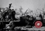 Standbild die britischen LKW-montierte antiaircraft guns Frankreich, 1916, aus Sekunde 24 historischem Filmmaterial Videoclip 65675028132