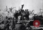 Standbild die britischen LKW-montierte antiaircraft guns Frankreich, 1916, aus Sekunde 47 historischem Filmmaterial Videoclip 65675028132
