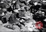 Image Mail Appel de troupes écossais France, 1916, de la seconde 13 séquences d'archives historiques vidéo 65675028134