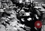 Image Mail Appel de troupes écossais France, 1916, de la seconde 24 séquences d'archives historiques vidéo 65675028134
