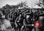 Standbild Cameronians schottischen Regiments Marsch zurück von der Vorderseite Frankreich, 1916, aus Sekunde 8 historischem Filmmaterial Videoclip 65675028140