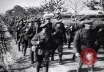 Standbild Cameronians schottischen Regiments Marsch zurück von der Vorderseite Frankreich, 1916, aus Sekunde 22 historischem Filmmaterial Videoclip 65675028140