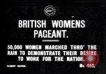 Standbild britischen Frauen März für die Arbeit in Ersten Weltkrieg Aufwand Vereinigtes Königreich, 1914, aus Sekunde 1 historischem Filmmaterial Videoclip 65675028143
