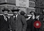 Standbild britische Bergleute Delegation London England Vereinigtes Königreich, 1914, aus Sekunde 31 historischem Filmmaterial Videoclip 65675028144