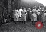 Standbild Britische Frauen arbeiten in den Krieg Ersten Weltkrieg Vereinigtes Königreich, 1914, aus Sekunde 7 historischem Filmmaterial Videoclip 65675028145