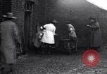 Standbild Britische Frauen arbeiten in den Krieg Ersten Weltkrieg Vereinigtes Königreich, 1914, aus Sekunde 21 historischem Filmmaterial Videoclip 65675028145