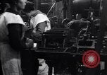 Standbild britischen Frauen arbeiten in Dundee Marmalade factory London England Vereinigtes Königreich, 1914, aus Sekunde 61 historischem Filmmaterial Videoclip 65675028147