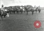 Immagine di I cowboys Las Vegas New Mexico USA, 1926, secondo 15 filmato di repertorio 65675028162