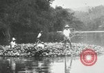 Standbild Männer Philippinen, 1936, aus Sekunde 30 historischem Filmmaterial Videoclip 65675028187