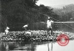Standbild Männer Philippinen, 1936, aus Sekunde 35 historischem Filmmaterial Videoclip 65675028187