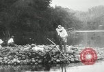 Standbild Männer Philippinen, 1936, aus Sekunde 50 historischem Filmmaterial Videoclip 65675028187