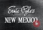 Standbild Ernie Pyle in Albuquerque New Mexico United States USA, 1945, aus Sekunde 3 historischem Filmmaterial Videoclip 65675028197