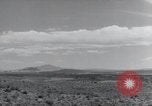 Standbild Ernie Pyle New Mexico United States USA, 1945, aus Sekunde 10 historischem Filmmaterial Videoclip 65675028198